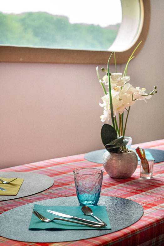 Salle à louer sur une péniche à Conflans-Sainte-Honorine